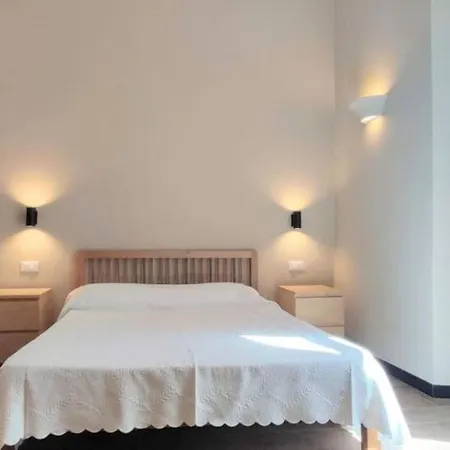 Genova Guest House *